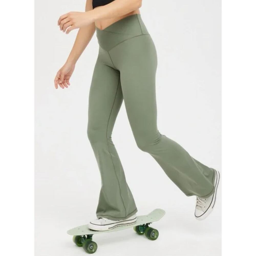 Offline by Aerie Flare‎ High Rise Green L Overlap Waistband